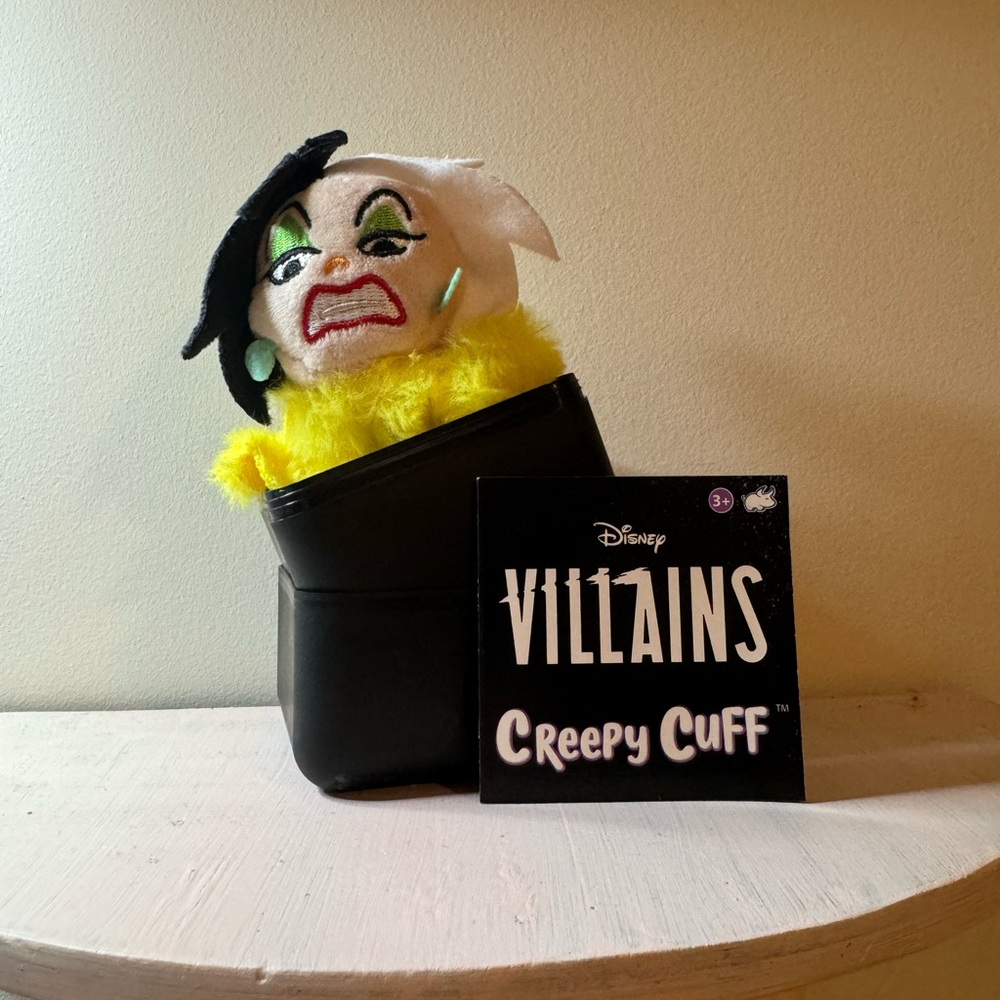 Disney Villains Cutie Cuff